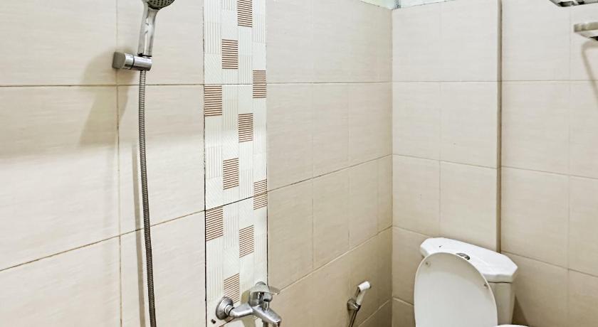 OYO 359 Executive Inn - image 24