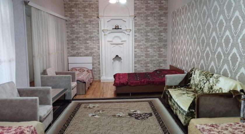 Image of Family Room 0