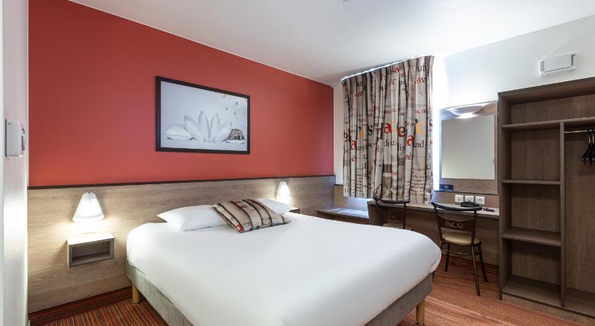 Châteauroux Ace Hotel Chateauroux Deols 3-Star Hotel suite