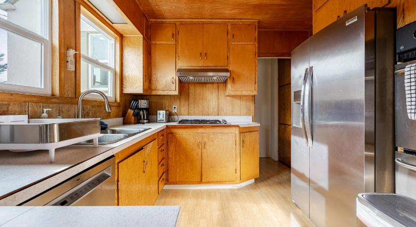 Albany (CA) Cozy 5-Bedroom House, Perfect for Family and Work Groups 4-Star Accommodation lobby