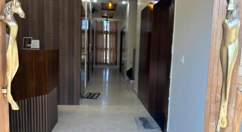 Hotel Santosh Heritage - image 9