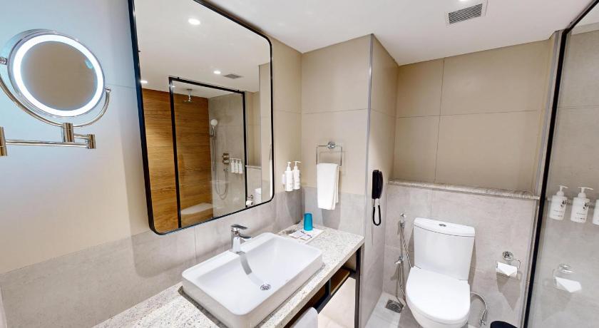Park Inn & Suites by Radisson Thrissur East Fort - image 27