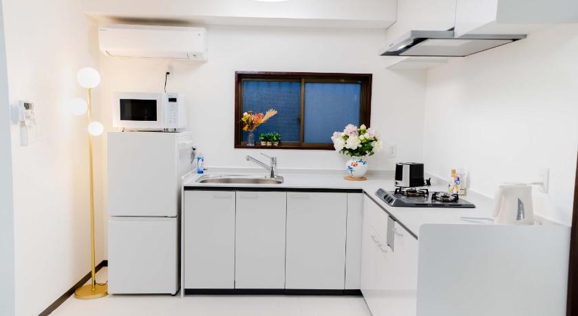도쿄 / 동경 102Room,Free parking just a 7-minute walk from Koiwa tram stop This spacious 75-square-meter flats f 숙소 외관