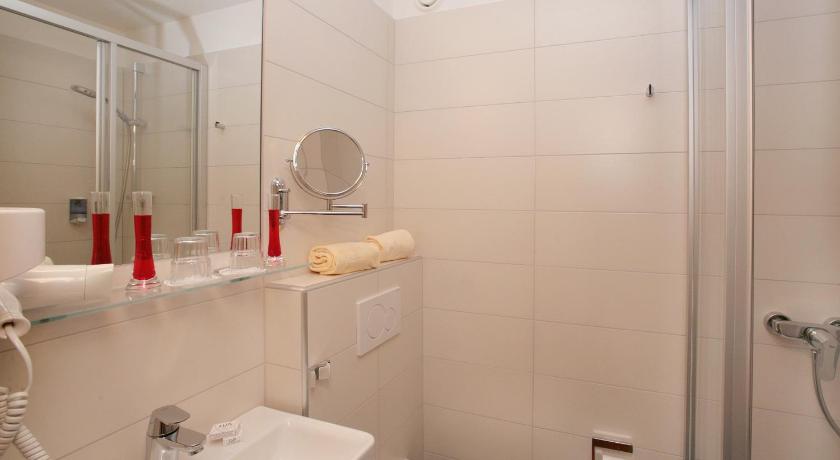 Image of Single Room 2