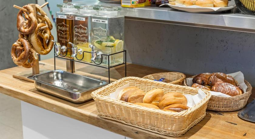 ベルリン Hotel Comenius 2つ星 ホテル 施設