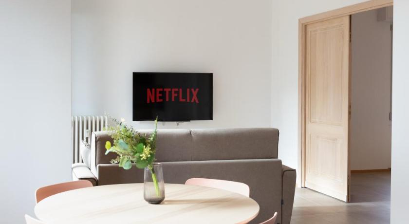 ArtStay - Apt 1 Near Station, Melegnano Martesana