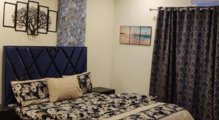 Suites Inn