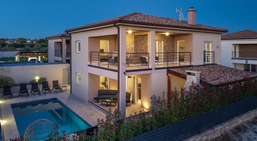 Villa Brionika Comfortable holiday residence - image 2