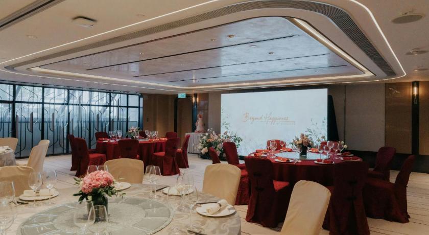 Sheraton Hong Kong Hotel & Towers - image 11