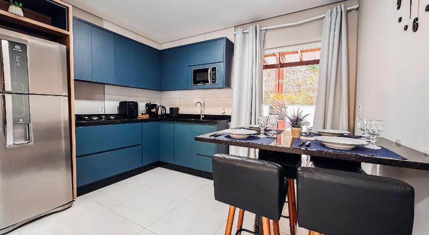 Casa Nova e Completa | 2 Suites com Ar | Area Gourmet | 2 Vagas