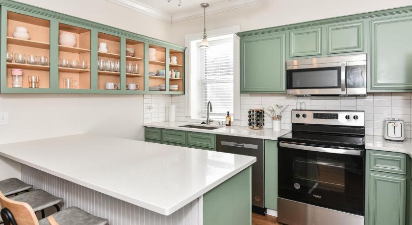 세인트 루이스 (MO) Cozy 2 King Bd Duplex - Steps to Soulard 3성급 숙소 객실