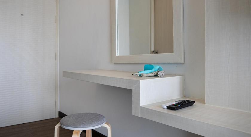 プーケット iCheck inn Chill Patong 3つ星 ホテル 眺望