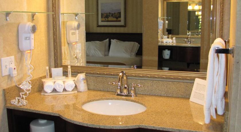 Holiday Inn Express Wenatchee