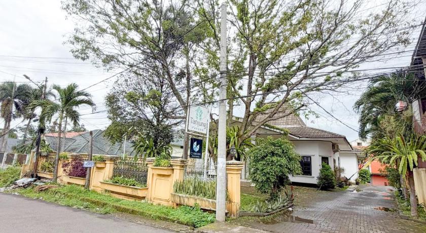 Guest House Tanjung Pakuan - image 4