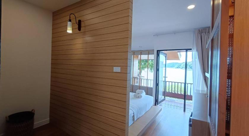Image of Vimarn Bungalow Sea View 17