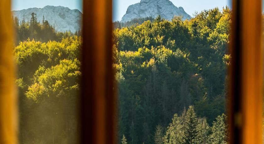 ザコパネ Krzeptowki Charming Apartment with Mountain Views Parking & Balcony by Noclegi Renters 3つ星 シングルルーム 外観