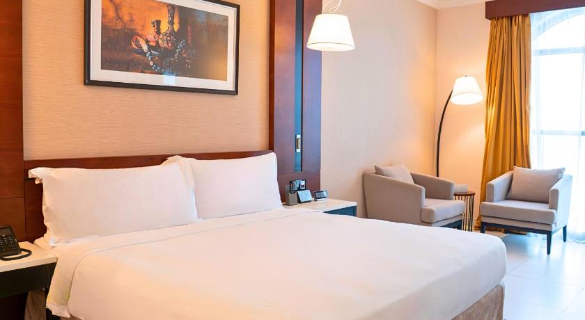 Image of Executive Suite - Non-Smoking 1