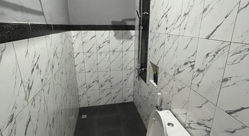 D nux House - image 20