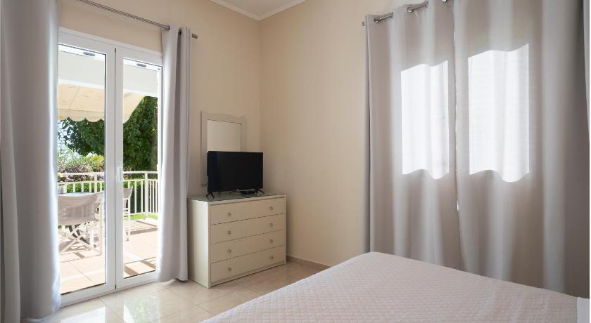 Image of Three-Bedroom Villa 12