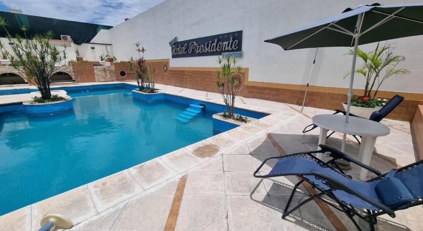 トゥクマン Hotel Presidente 4つ星 ホテル 施設