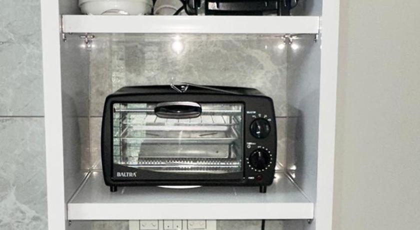 マンガロール Fully Furnished 1BHK Service Apartment 4つ星 ゲストハウス スイート