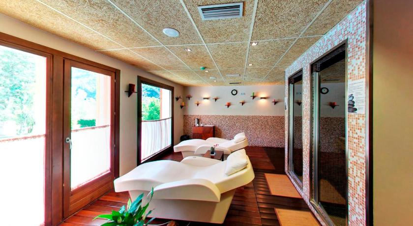 Silken Ordesa Hotel