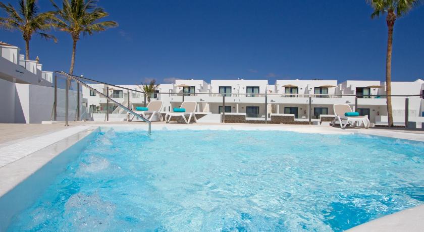 Aqua Suites