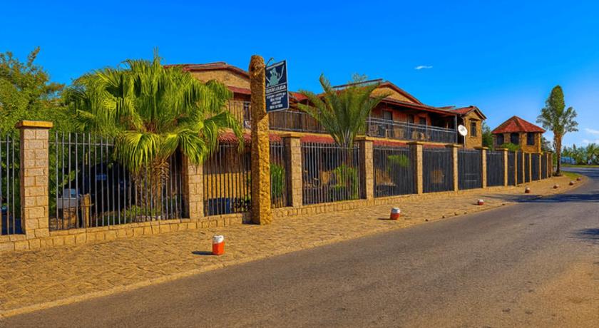 Hotel restaurant le MIAMIAM GLOUGLOU