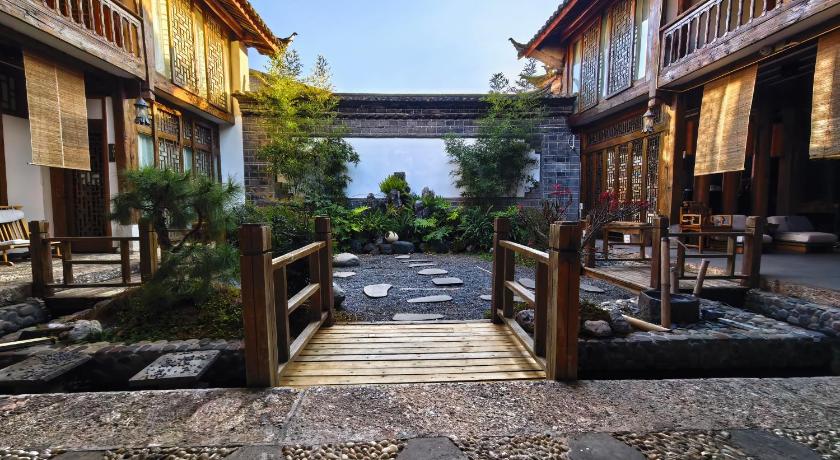 리장 / 여강 迩安Hs雪山观景禅意设计庭院-丽江古城店 게스트하우스 외관