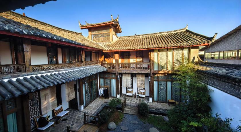 리장 / 여강 迩安Hs雪山观景禅意设计庭院-丽江古城店 게스트하우스 스위트룸