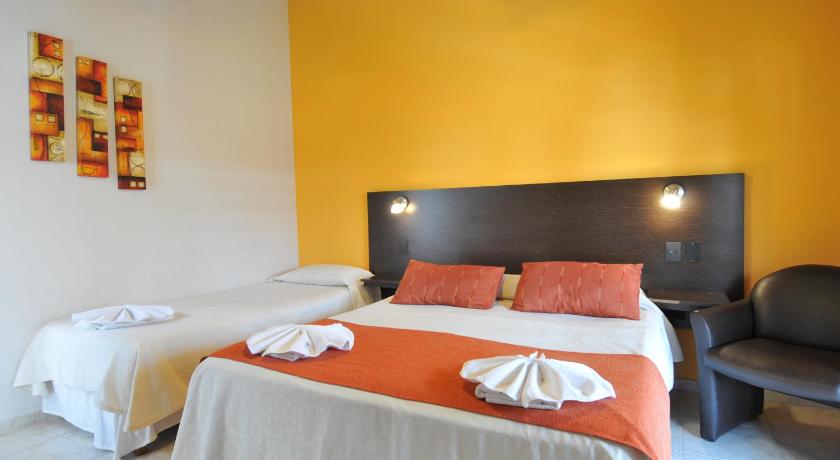 Image of Triple Room 3