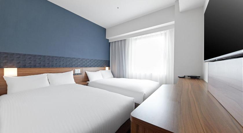 Image of Deluxe Twin Room - Non-Smoking 0