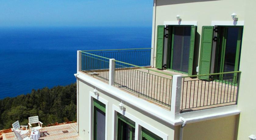 Porto Katsiki Blu — Hotel in Lefkada