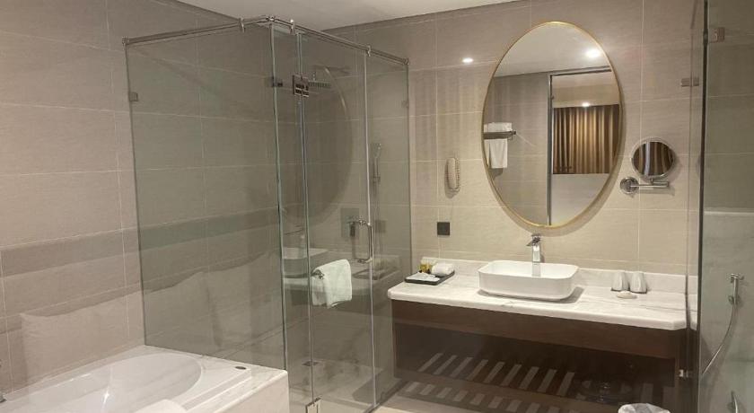 Ảnh của Phòng Loại Sang Hảo Hạng 2 Giường Đơn Có Cửa Sổ (Premium Deluxe Twin with Window) 2