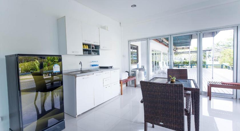 コ・サムイ the ocean resort samui 4つ星 ホテル レストラン