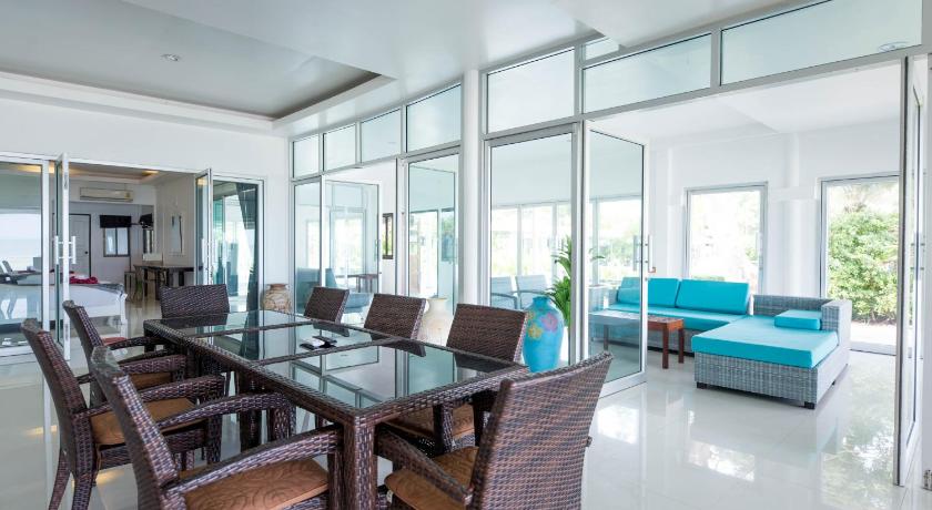 コ・サムイ the ocean resort samui 4つ星 ホテル プール