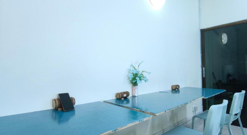 Workstay Hostel Dorm with invoice 10min to KL Sentral Mid Valley - image 14