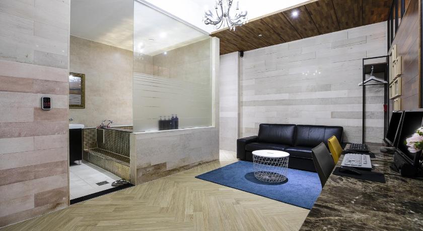 華城 Hotel Bella Dongtan 2つ星 ホテル ロビー