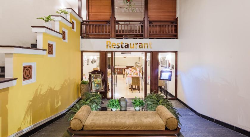 河内 La Dolce Vita Hotel 4星级 酒店 泳池