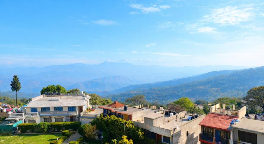 Boutique Tribhuwan Hill View Hotel Free Wifi and Parking Facilities - Best Services - Prime Location