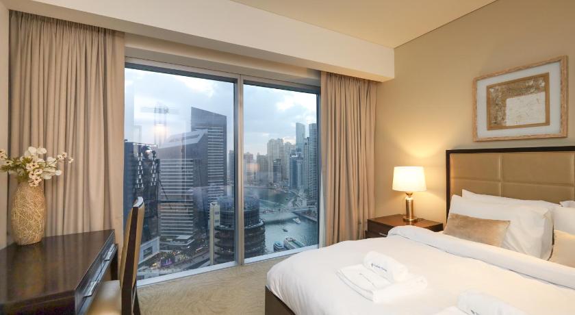 Image of One-Bedroom Apartment with Balcony and Water View 4