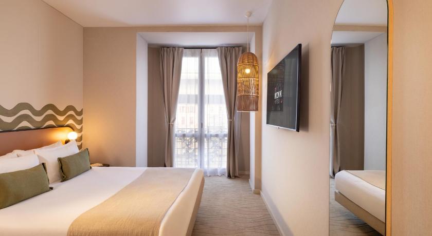 Image of Connecting Double Room 1