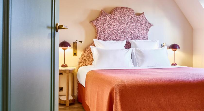 Image of Suite 6