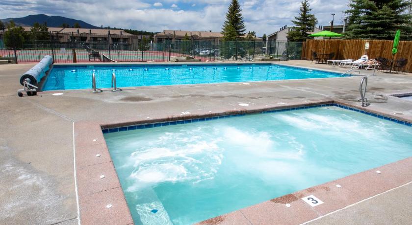 Meadow Ridge Court 8 Unit 6