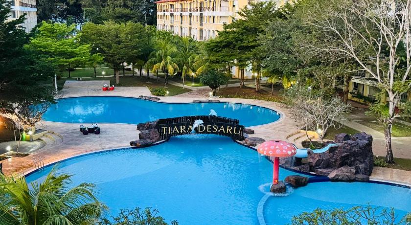 Desaru Desaru Luxury Suite Private Beach PoolView 3Pax C1 4-Star Guesthouse room