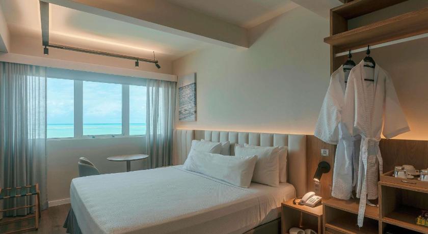 Image of Privilege Room with 1 Double Bed 3