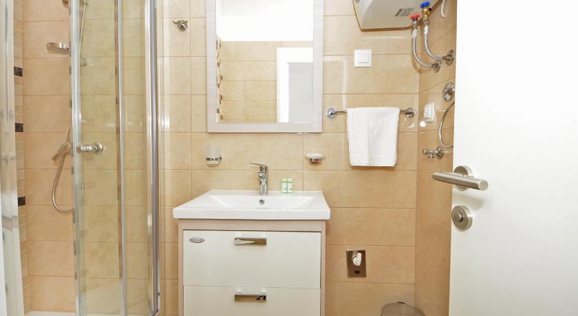 Guest House Mia photo