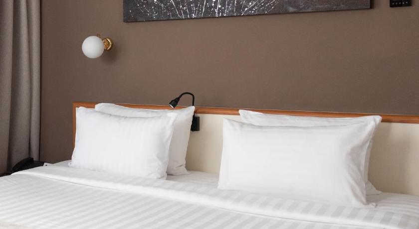 Image of Comfort Double 8