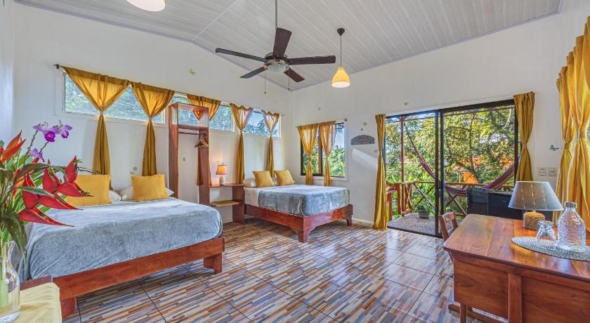 Image of Superior Quadruple Room 3
