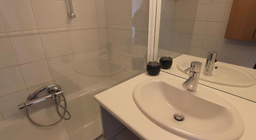 Image of Apartment (4 Adults) 2